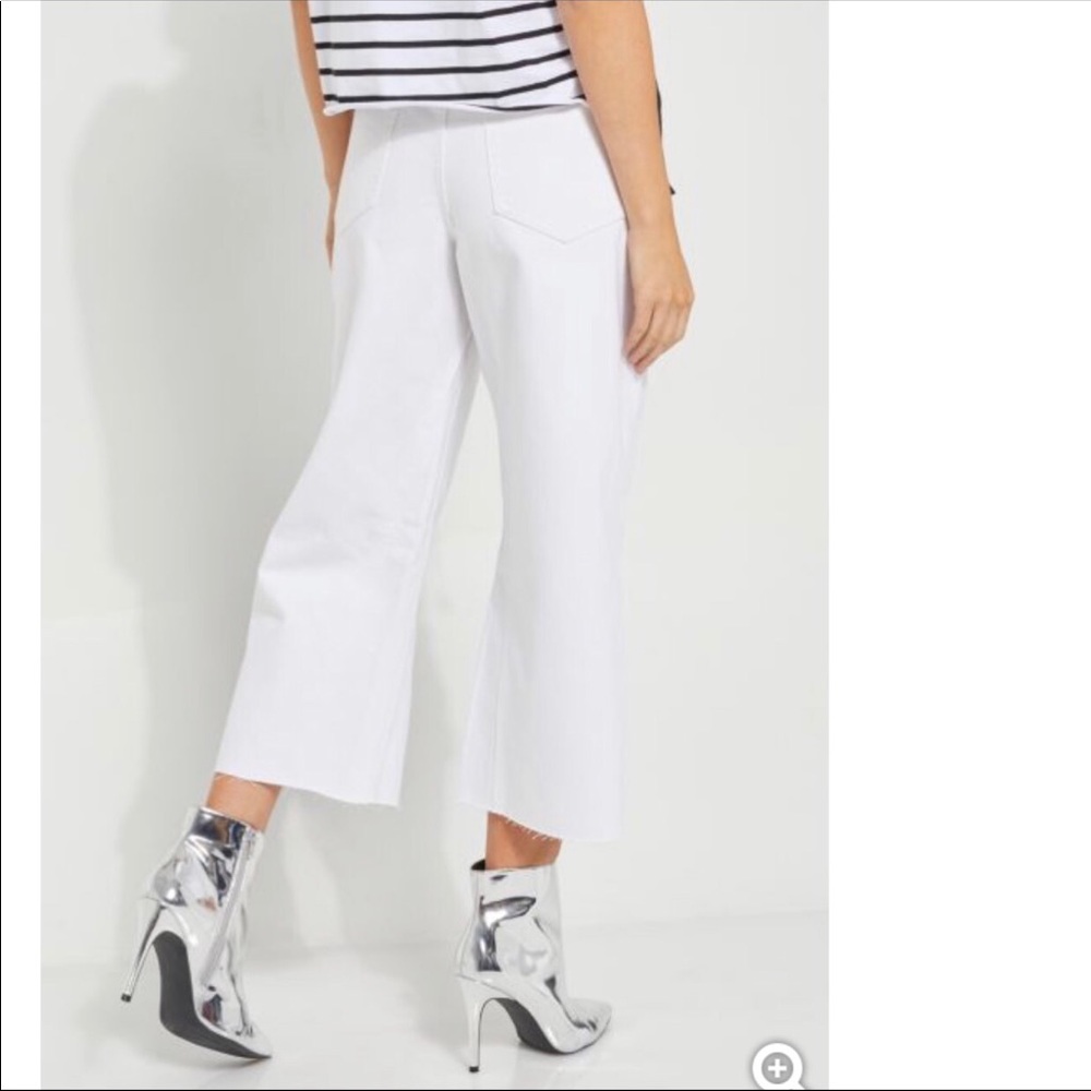 Rue 21 white jeans